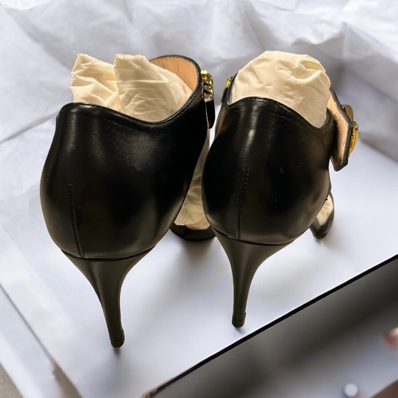 Gucci Sylvie Chain Pumps - Picture 10 of 13